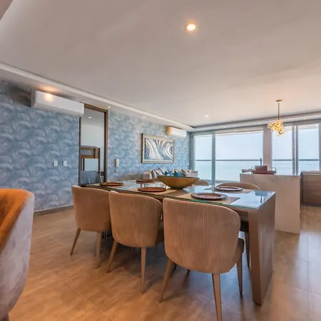 Luxury Vista Al Mar Apartamento *